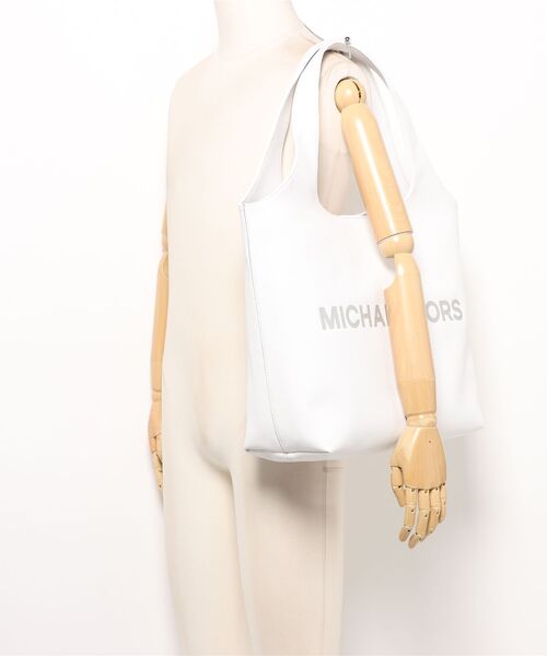 MICHAEL KORS(マイケルコース)の「COOPER SOFT TOTE トートバッグ(トートバッグ・メンズ・ホワイト系・FREE)」の5枚目の写真