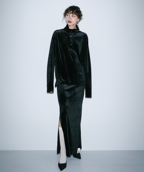 HANNE(アン)の「スタンドネックベロアトップス(Tシャツ/カットソー・レディース・ブラック/クリーム・FREE)」の3枚目の写真