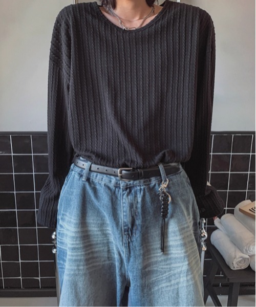 NOWLE(ノウル)の「【NOWLE】ケーブル編み風 立体リブ クルーネック ロンT(Tシャツ/カットソー・メンズ・ブラック・MEDIUM/LARGE/X-LARGE)」の13枚目の写真