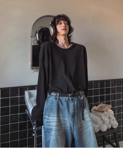 NOWLE(ノウル)の「【NOWLE】ケーブル編み風 立体リブ クルーネック ロンT(Tシャツ/カットソー・メンズ・ブラック・MEDIUM/LARGE/X-LARGE)」の19枚目の写真