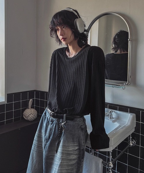 NOWLE(ノウル)の「【NOWLE】ケーブル編み風 立体リブ クルーネック ロンT(Tシャツ/カットソー・メンズ・ブラック・MEDIUM/LARGE/X-LARGE)」の21枚目の写真