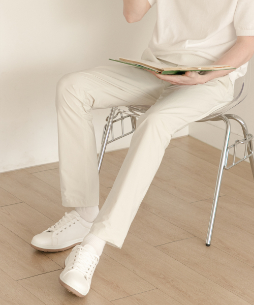 SELITIO(セレティオ)の「男性ロゴポイントベーシックパンツベージュ(その他パンツ・メンズ・ベージュ・30/32/34/36/38)」の2枚目の写真