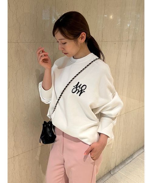 Mila Owen（ミラオーウェン）の「【USAGI ONLINE・ZOZOTOWN限定】ビッグトレーナー（スウェット・レディース・ホワイト/ダークネイビー・F）」の19枚目の写真