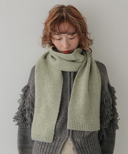 CLEIO（クレイオ）の「【CLEIO】チャーム付き無地マフラー SIMPLE PLAIN MUFFLER WITH CHARM/737-14660（マフラー・レディース・サックスブルー/グレー/チャコール/ベージュ/ブラウン/ライトグリーン・FREE）」の5枚目の写真