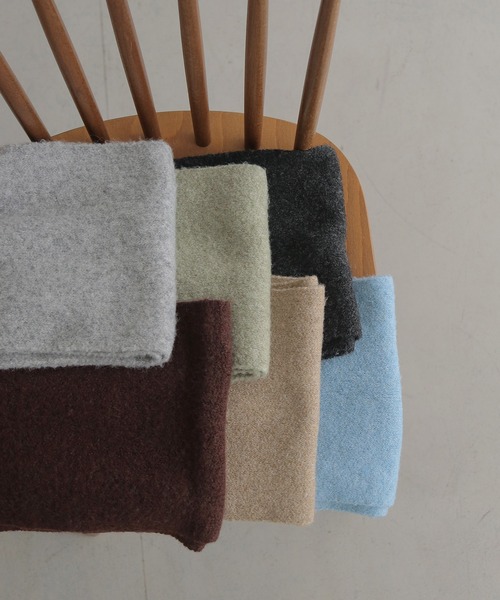 CLEIO（クレイオ）の「【CLEIO】チャーム付き無地マフラー SIMPLE PLAIN MUFFLER WITH CHARM/737-14660（マフラー・レディース・サックスブルー/グレー/チャコール/ベージュ/ブラウン/ライトグリーン・FREE）」の20枚目の写真