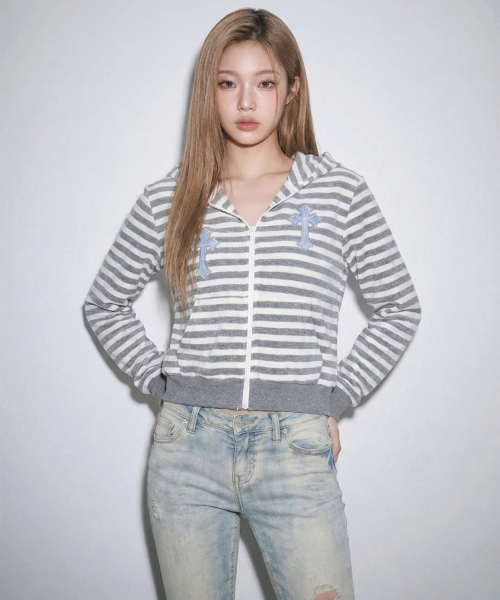 BORN SLIPPY(ボーンスリッピー)の「Twin Cross Kitty Hood Zip-up (Gray)(パーカー・レディース・その他・FREE)」の6枚目の写真