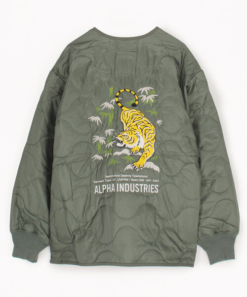Alpha Industries(アルファインダストリーズ)の「ALPHA INDUSTRIES/アルファ インダストリーズ UNFRM TIGER LINER JACKET(ブルゾン・メンズ・ブラック/オリーブ・MEDIUM/LARGE/X-LARGE)」の2枚目の写真