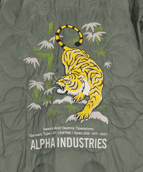 Alpha Industries(アルファインダストリーズ)の「ALPHA INDUSTRIES/アルファ インダストリーズ UNFRM TIGER LINER JACKET(ブルゾン・メンズ・ブラック/オリーブ・MEDIUM/LARGE/X-LARGE)」の7枚目の写真