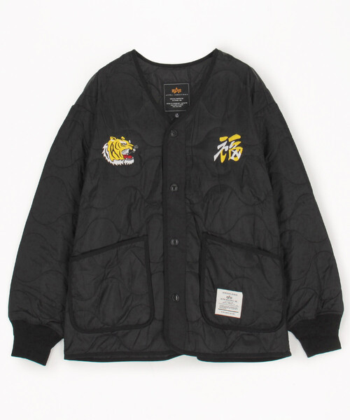 Alpha Industries(アルファインダストリーズ)の「ALPHA INDUSTRIES/アルファ インダストリーズ UNFRM TIGER LINER JACKET(ブルゾン・メンズ・ブラック/オリーブ・MEDIUM/LARGE/X-LARGE)」の4枚目の写真