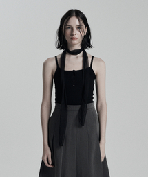SQUARE-NECK BUTTON SLEEVELESS BLACK