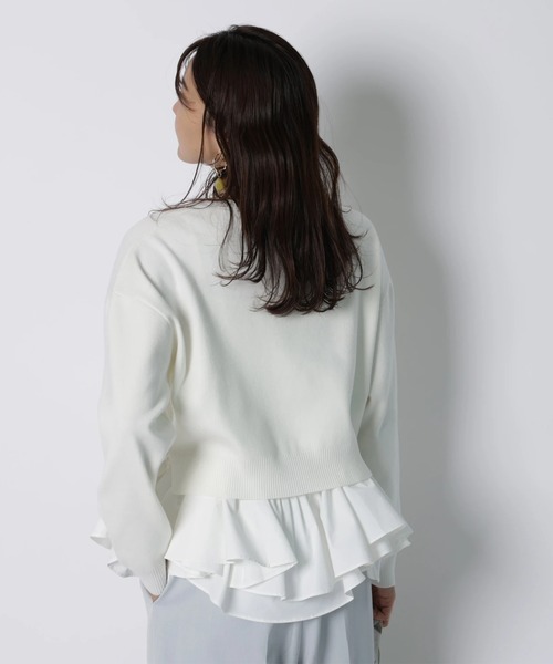 JUSGLITTY(ジャスグリッティー)の「フリルキャミレイヤードニット(ニット/セーター・レディース・ホワイト/ネイビー/ベージュ・2)」の7枚目の写真
