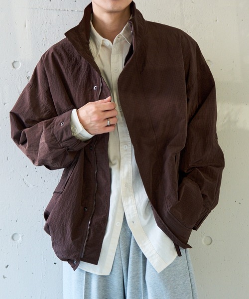 MAISON CLUB(メゾンクラブ)の「【MAISON CLUB】Ripstop Short Mil Coat M-65 / リップストップショートモッズコート(ミリタリージャケット・メンズ・ネイビー/ブラウン/カーキ/ブラック/グレー・M/L)」の10枚目の写真