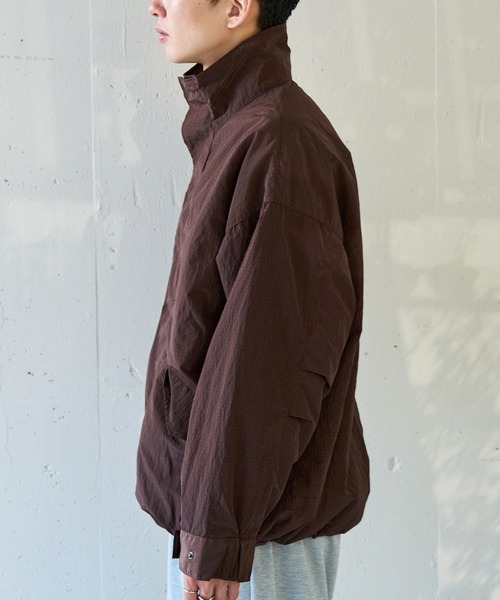 MAISON CLUB(メゾンクラブ)の「【MAISON CLUB】Ripstop Short Mil Coat M-65 / リップストップショートモッズコート(ミリタリージャケット・メンズ・ネイビー/ブラウン/カーキ/ブラック/グレー・M/L)」の15枚目の写真