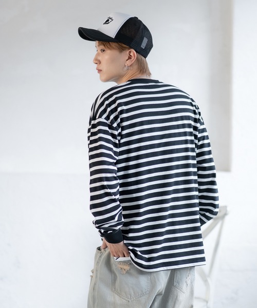 En serio TOKYO(エンソリオトーキョー)の「SIDE23-183 ボーダー長袖Tシャツ(Tシャツ/カットソー・メンズ・ホワイト×ネイビー・SMALL/LARGE)」の16枚目の写真