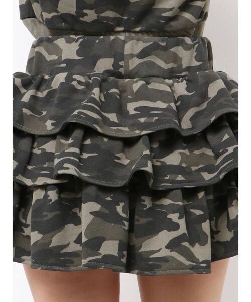 GYDA（ジェイダ）の「Sweat tiered スカートライクショートパンツ