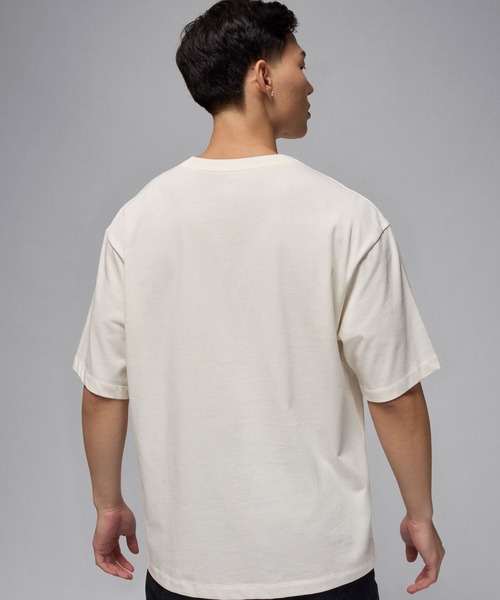 JORDAN BRAND(ジョーダンブランド)の「JORDAN BRAND M J FLT ESS OVSZ SS CREW / ジョーダン ブランド FLT ESS OVSZ クルー S/S Tシャツ / NIKE【SP】(Tシャツ/カットソー・メンズ・グレー/アイボリー/ブラック・XXL/XL/L/M/S)」の9枚目の写真