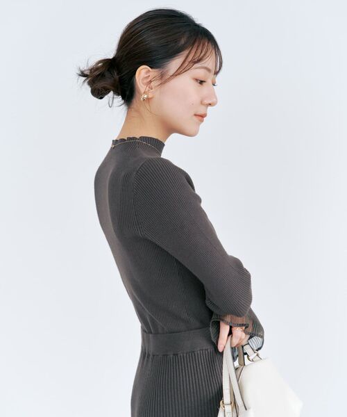 COHINA(コヒナ)の「シアーフレアスリーブリブニット 【低身長・小柄女性】(ニット/セーター・レディース・ホワイト/グリーン/ピンク/グレー・ONE SIZE)」の15枚目の写真