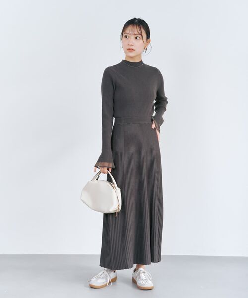 COHINA(コヒナ)の「シアーフレアスリーブリブニット 【低身長・小柄女性】(ニット/セーター・レディース・ホワイト/グリーン/ピンク/グレー・ONE SIZE)」の16枚目の写真