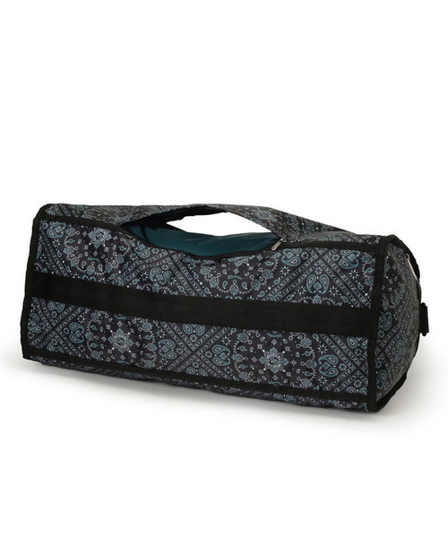 LeSportsac（レスポートサック）の「DELUXE LG WEEKENDER ステレートバンダナ（ボストンバッグ・レディース・グレー・FREE）」の5枚目の写真