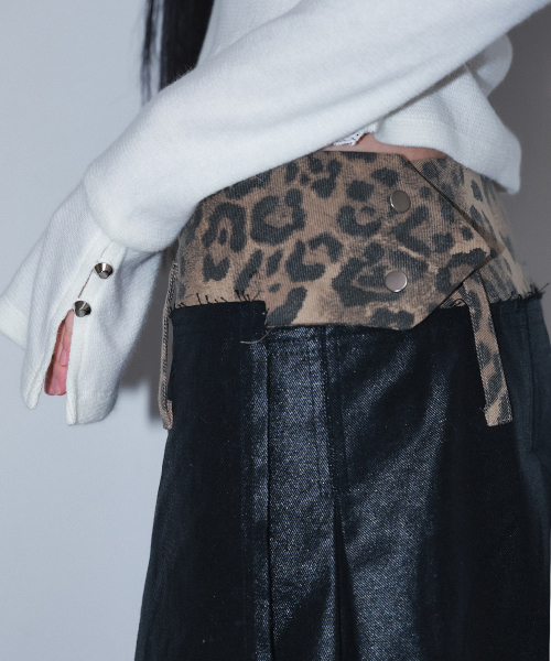 CHERRYQUIRI(チェリーキュリー)の「leopard long pleats wrap sk - black(スカート・レディース・その他・FREE)」の5枚目の写真