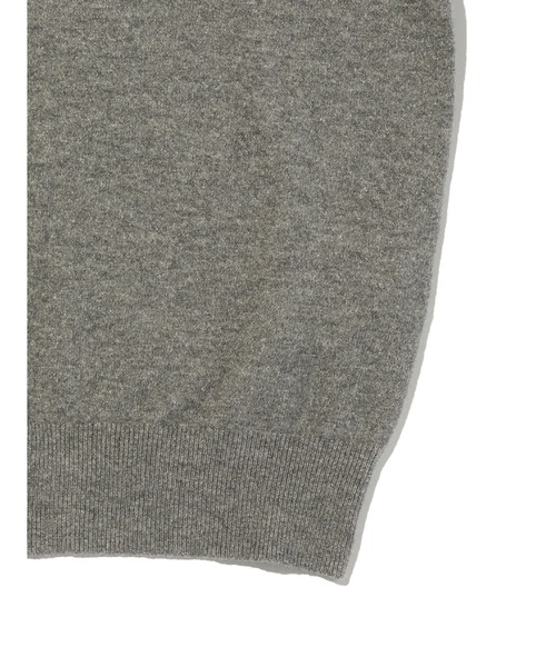 Levi's(リーバイス)の「Levi's/リーバイス スーパーソフト クルーネックカーディガン(カーディガン/ボレロ・レディース・グレー・XS/M/S)」の5枚目の写真