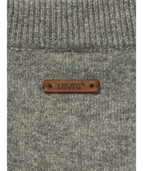 Levi's(リーバイス)の「Levi's/リーバイス スーパーソフト クルーネックカーディガン(カーディガン/ボレロ・レディース・グレー・XS/M/S)」の6枚目の写真