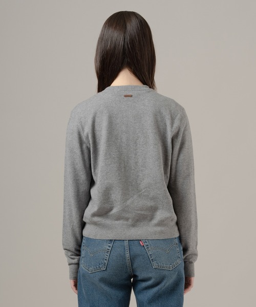 Levi's(リーバイス)の「Levi's/リーバイス スーパーソフト クルーネックカーディガン(カーディガン/ボレロ・レディース・グレー・XS/M/S)」の9枚目の写真