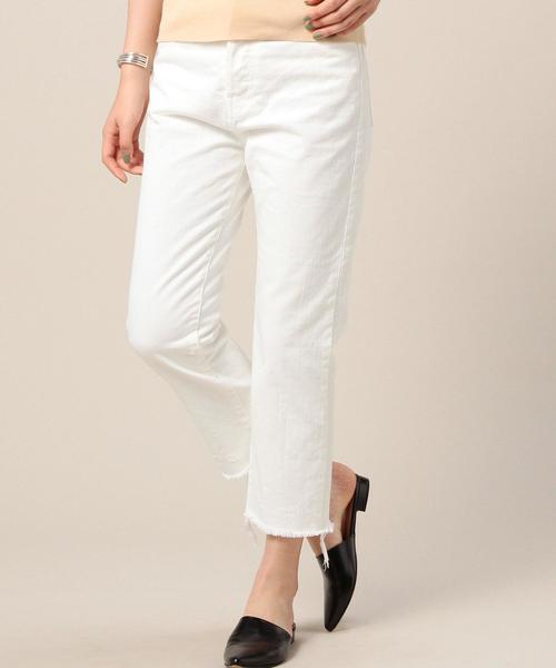 BEAUTY&YOUTH UNITED ARROWS（ビューティーアンドユースユナイテッドアローズ）の「BY カットオフ9分丈デニムパンツ：◆（デニムパンツ・レディース・ライトグレー/コバルトブルー/ホワイト・SMALL/MEDIUM）」の2枚目の写真