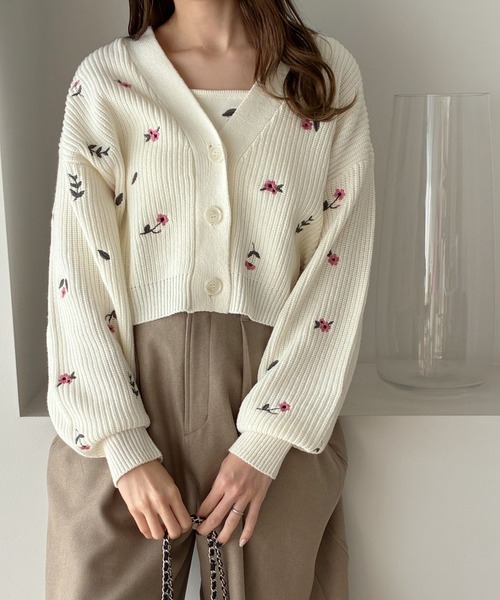 mysty woman(ミスティウーマン)の「花刺繍ニットアンサンブル 643359(アンサンブル・レディース・オフホワイト/グレー/ブラック・FREE)」の16枚目の写真