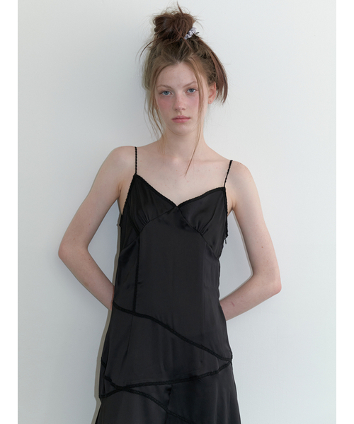 KINDABABY(カインダベイビー)の「lace line slip dress - black(ワンピース・レディース・ブラック・FREE)」の2枚目の写真