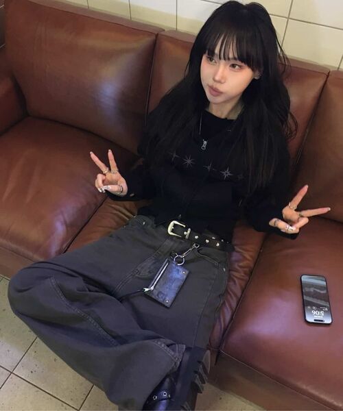 S'EST(エスイーエスティー)の「Star Hoodie Zip Up Black(パーカー・メンズ・ブラック・S/M/L)」の3枚目の写真