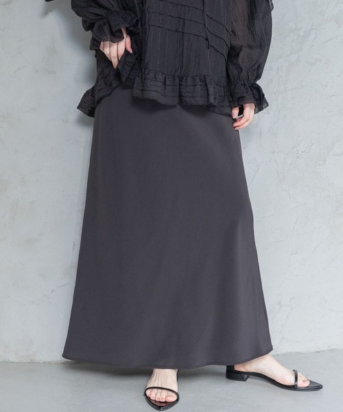 A part by（アパートバイ）の「フィブリルナロースカート（スカート・レディース・ブラック/イエロー系その他/ホワイト系その他・SMALL/MEDIUM）」の2枚目の写真