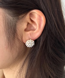 LOVALOT（ラバロット）の「メニーパール ピアス（ピアス（両耳用））」