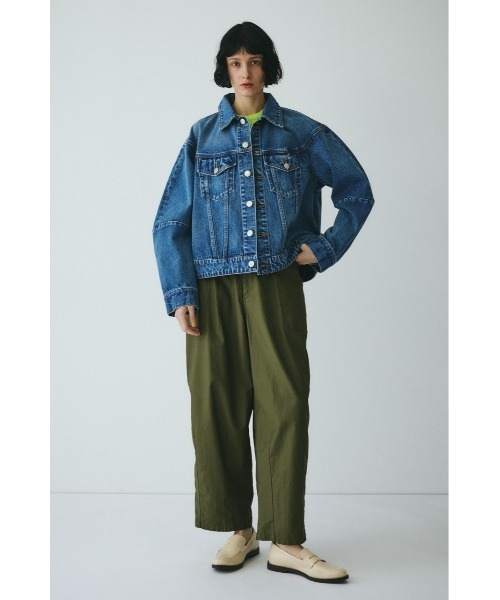 HeRIN.CYE（ヘリンドットサイ）の「Round form denim jacket　　ラウンドデニムジャケット（デニムジャケット・レディース・ブルー・FREE）」の6枚目の写真