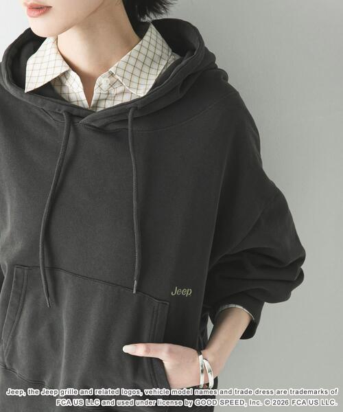 GOOD ROCK SPEED（グッドロックスピード）の「『別注』GOOD ROCK SPEED×URBAN RESEARCH　ジープ HOODIE（パーカー・レディース・チャコールグレー/ベージュ・FREE）」の10枚目の写真