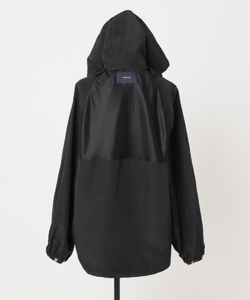 FRAMeWORK(フレームワーク)の「≪追加≫リネンPLタッサーフードショートブルゾン(マウンテンパーカー・レディース・ブラック/アイボリー/ブラウン/キャメル・36/38)」の6枚目の写真