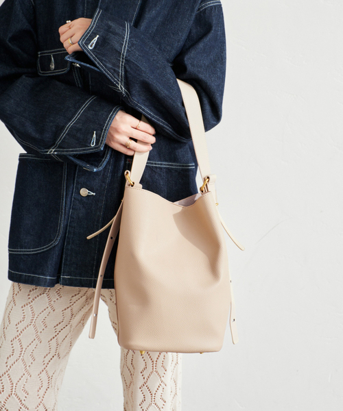 LE TALON（ルタロン）の「《追加》LETALON コンビワンハンドルバッグ（ショルダーバッグ・レディース・ブラック/ベージュ・FREE）」の11枚目の写真