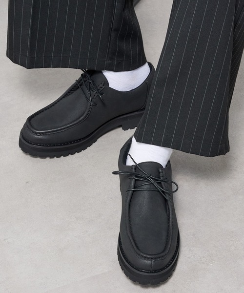 HAUS(ハウス)の「【HAUS】CHUNKY SOLE TYROLEAN SHOES チャンキーソール厚底チロリアンシューズ(モカシン/デッキシューズ・メンズ・ブラック系1/ブラック系その他2・M/L)」の2枚目の写真