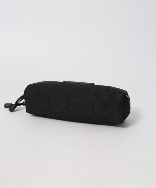 Lee（リー）の「LeeﾎﾟﾘﾗﾊﾞｰﾜｯﾍﾟﾝWﾌｧｽﾅｰﾎﾟｰﾁ（ポーチ・メンズ・ブラック系/ブラック・FREE）」の10枚目の写真