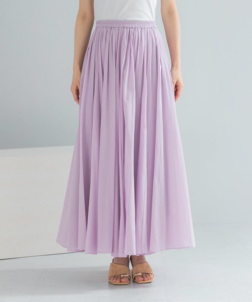 URBAN RESEARCH ROSSO WOMEN（アーバンリサーチ　ロッソ）の「コットンボリュームマキシスカート（スカート・レディース・パープル系その他/ホワイト/ブラック・FREE）」の17枚目の写真