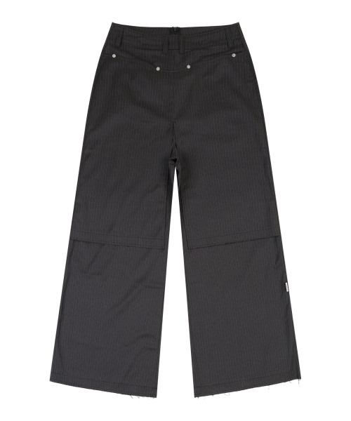 ORDINARY HOLIDAY（オーディナリー ホリデー）の「SKIRT LAYERED PANTS [CHARCOAL]（その他パンツ・レディース・その他・SMALL/MEDIUM）」の2枚目の写真