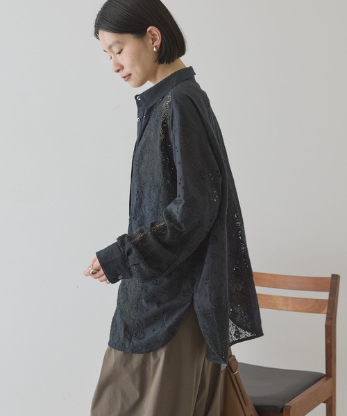 AMERICAN HOLIC(アメリカンホリック)の「レースパッチワークシャツ(シャツ/ブラウス・レディース・オフホワイト/ブラック/ブラウン・L/M)」の11枚目の写真