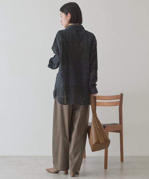 AMERICAN HOLIC(アメリカンホリック)の「レースパッチワークシャツ(シャツ/ブラウス・レディース・オフホワイト/ブラック/ブラウン・L/M)」の15枚目の写真