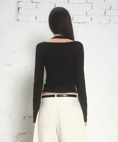 MUSINSA STANDARD WOMAN（ムシンサスタンダードウーマン）の「ウィメンズウールテンセルホルターレイヤード長袖Tシャツ[ブラック]（Tシャツ/カットソー・レディース・その他・X-SMALL/SMALL/MEDIUM/LARGE）」の4枚目の写真