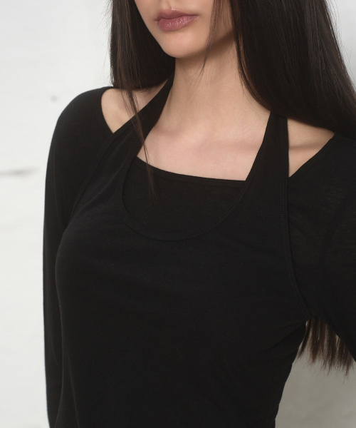 MUSINSA STANDARD WOMAN（ムシンサスタンダードウーマン）の「ウィメンズウールテンセルホルターレイヤード長袖Tシャツ[ブラック]（Tシャツ/カットソー・レディース・その他・X-SMALL/SMALL/MEDIUM/LARGE）」の5枚目の写真