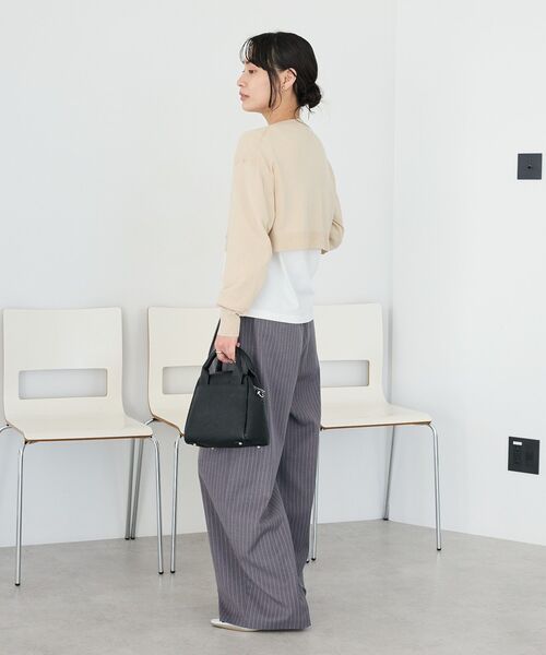 CRAFT STANDARD BOUTIQUE(クラフトスタンダードブティック)の「ストライプタックカーブパンツ(その他パンツ・レディース・グレー系その他2/ベージュ系その他2・L/M)」の10枚目の写真