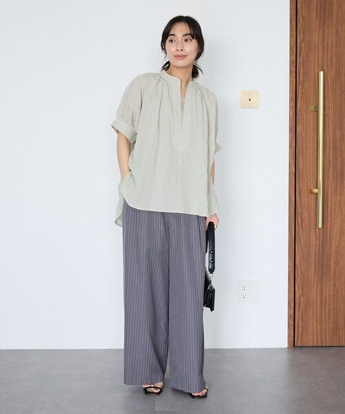 CRAFT STANDARD BOUTIQUE(クラフトスタンダードブティック)の「ストライプタックカーブパンツ(その他パンツ・レディース・グレー系その他2/ベージュ系その他2・L/M)」の17枚目の写真
