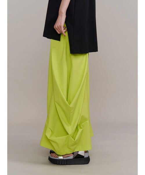 UN3D.(アンスリード)の「ROUND BOX COCOON PT / ラウンドボックスコクーンパンツ(その他パンツ・レディース・ブルー/グレー/ブラック/イエロー/ホワイト・38/36)」の16枚目の写真