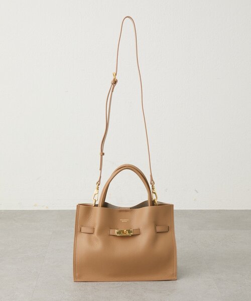 La boutique BonBon（ラブティックボンボン）の「【ヴィオラドーロ】イタリアンWフェイス型押しレザートート（トートバッグ・レディース・ベージュ・FREE）」の10枚目の写真