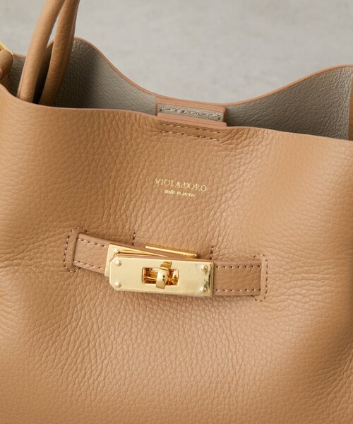 La boutique BonBon（ラブティックボンボン）の「【ヴィオラドーロ】イタリアンWフェイス型押しレザートート（トートバッグ・レディース・ベージュ・FREE）」の13枚目の写真